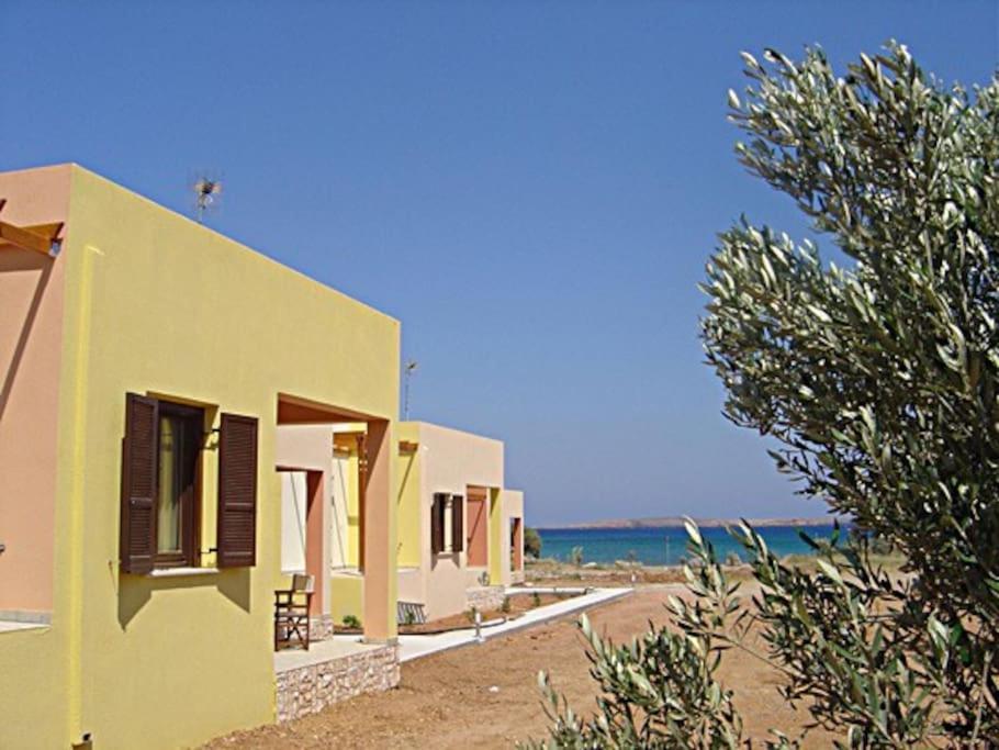Studio At Beautiful Beach Kouremenos Apartment Anevato Exterior photo